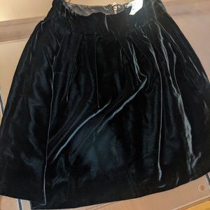 Designer Dolce Gabbana black velvet skirt, NWT, size 44 10
